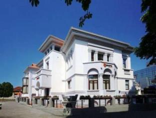 Hotel Vigo 4*