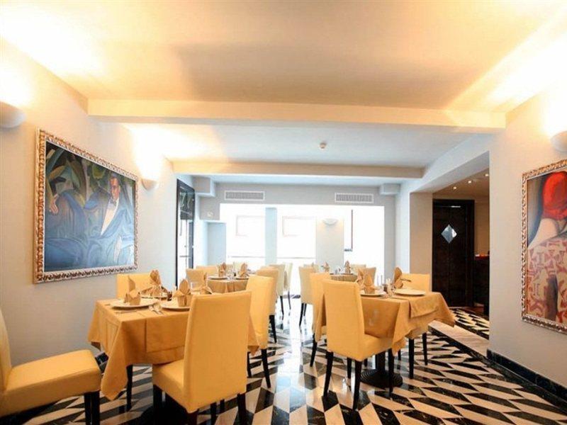 Hotel Vigo 4*