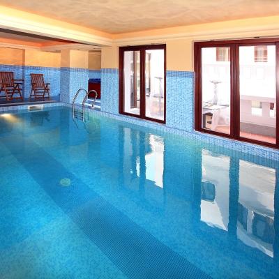 Vigo Hotel 4*
